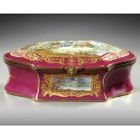 A PINK SEVRES JEWELRY BOX, LATE 19TH CENTURY