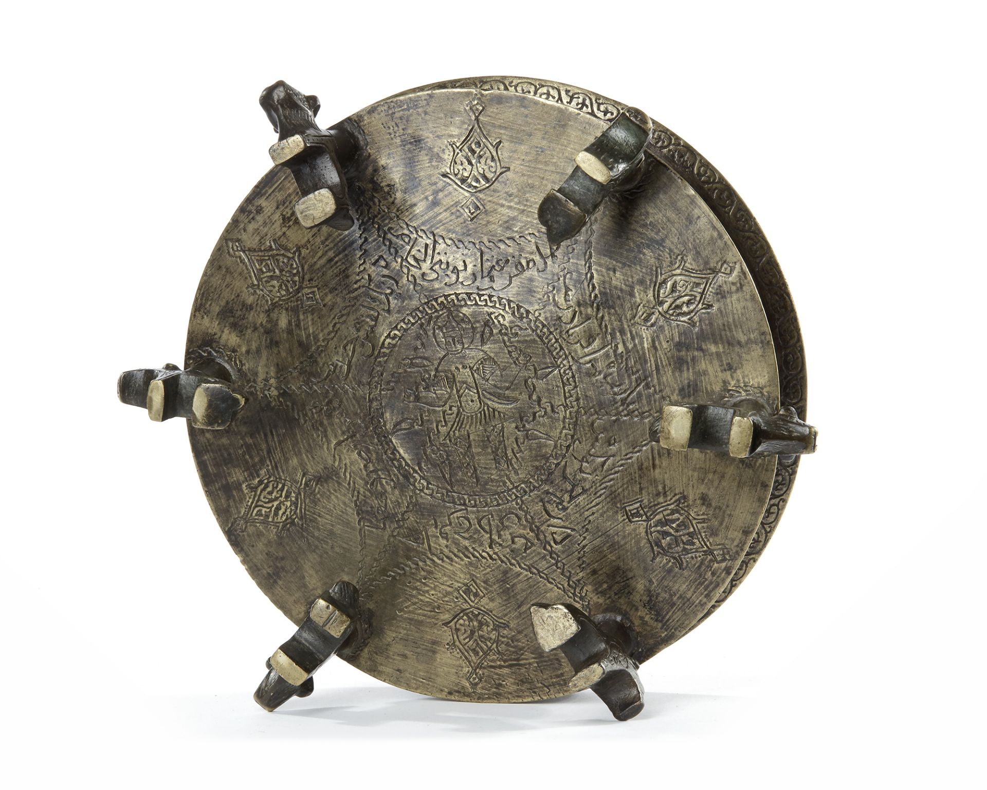 A KHORASAN BRONZE ENGRAVED BOWL, PERSIA, 12TH CENTURY - Image 3 of 4