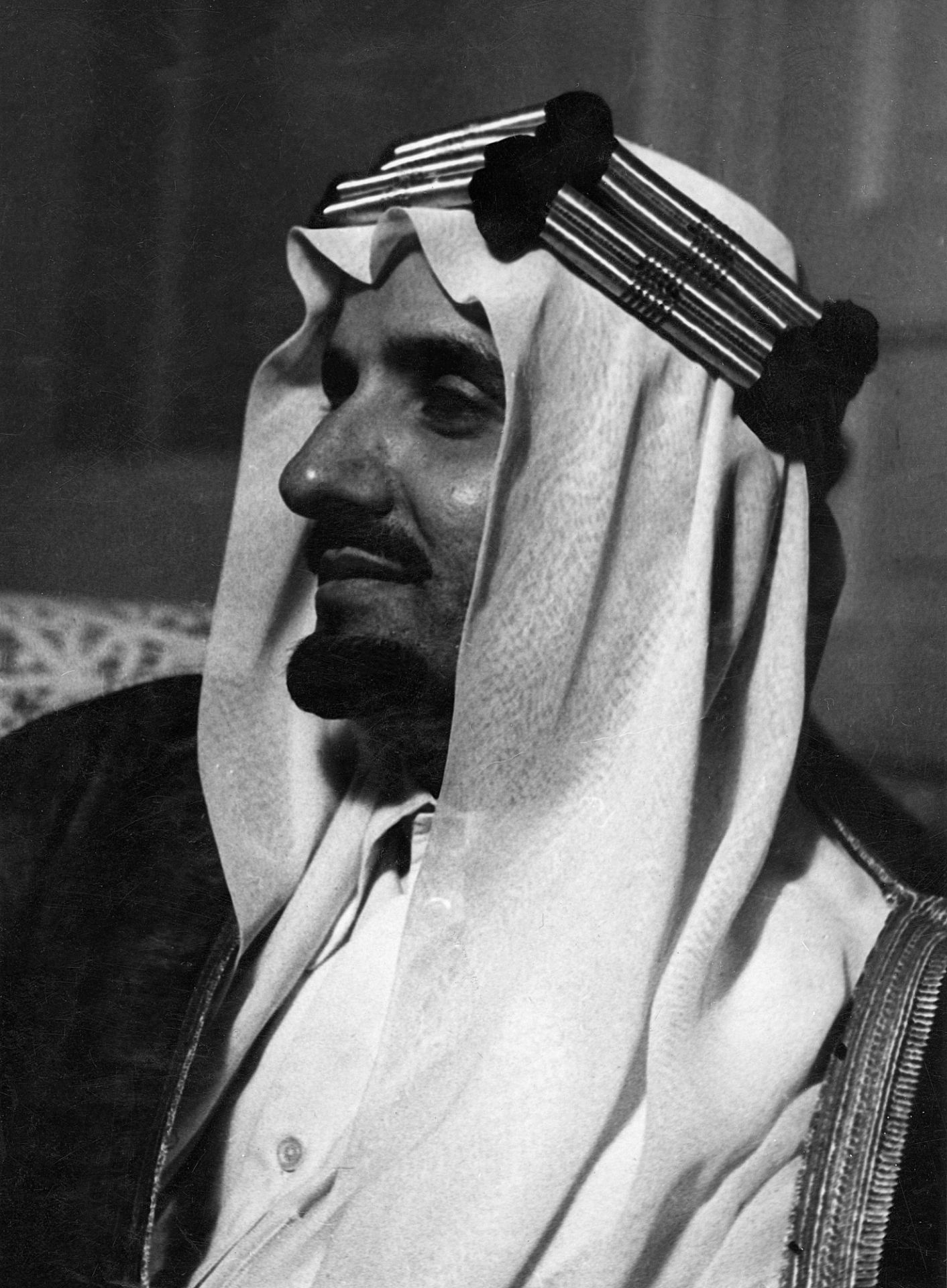 A VERY RARE COLLECTION OF SIX PHOTOS OF PRINCE MANSOUR BIN ABDULAZIZ AL SAUD (THE FIRST SAUDI MINIST - Image 2 of 7