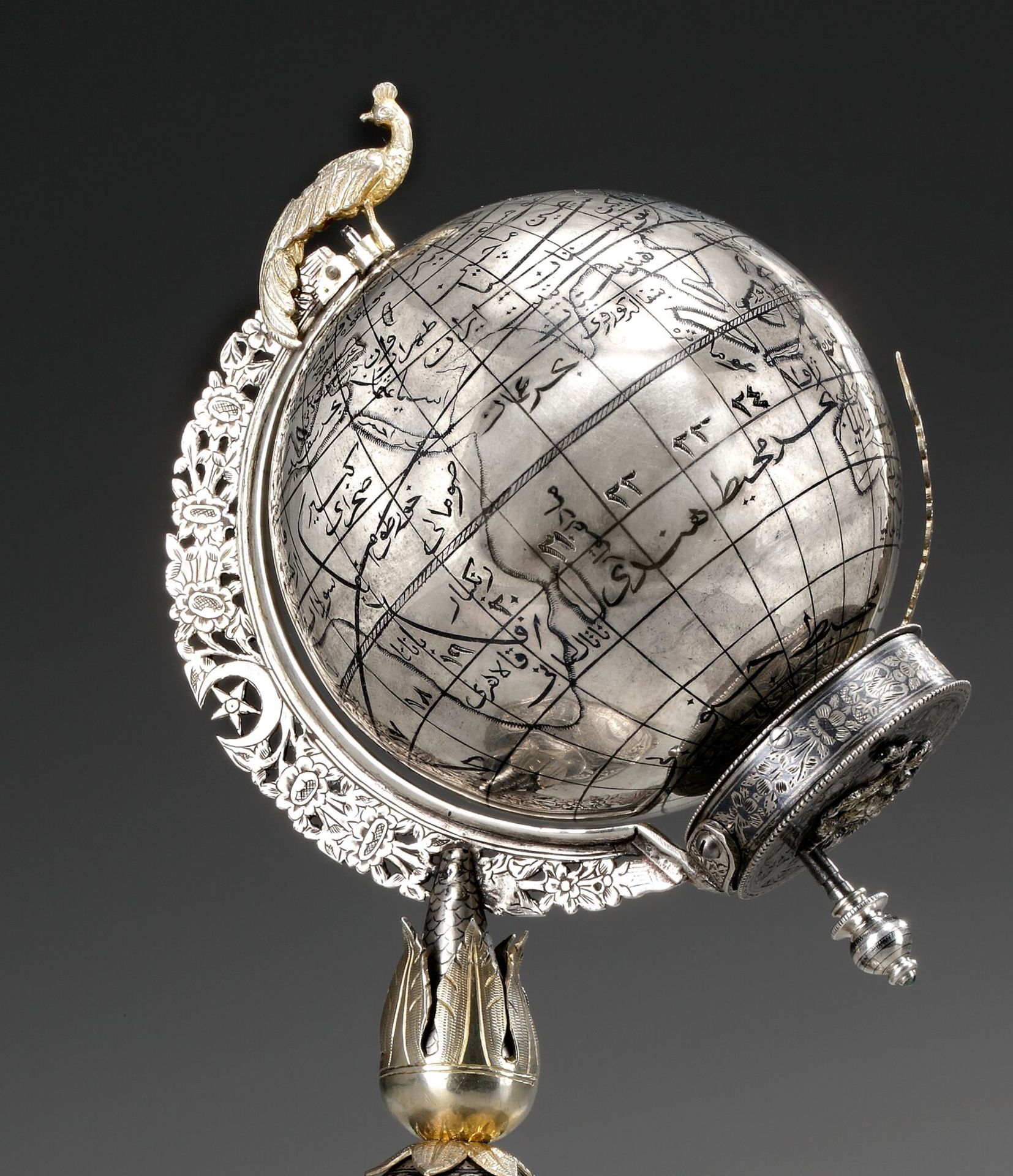 AN OTTOMAN SILVER, NIELLOED AND ENGRAVED GLOBE CLOCK BEARING THE TUGHRA OF SULTAN ABDULHAMID II TURK - Image 5 of 9