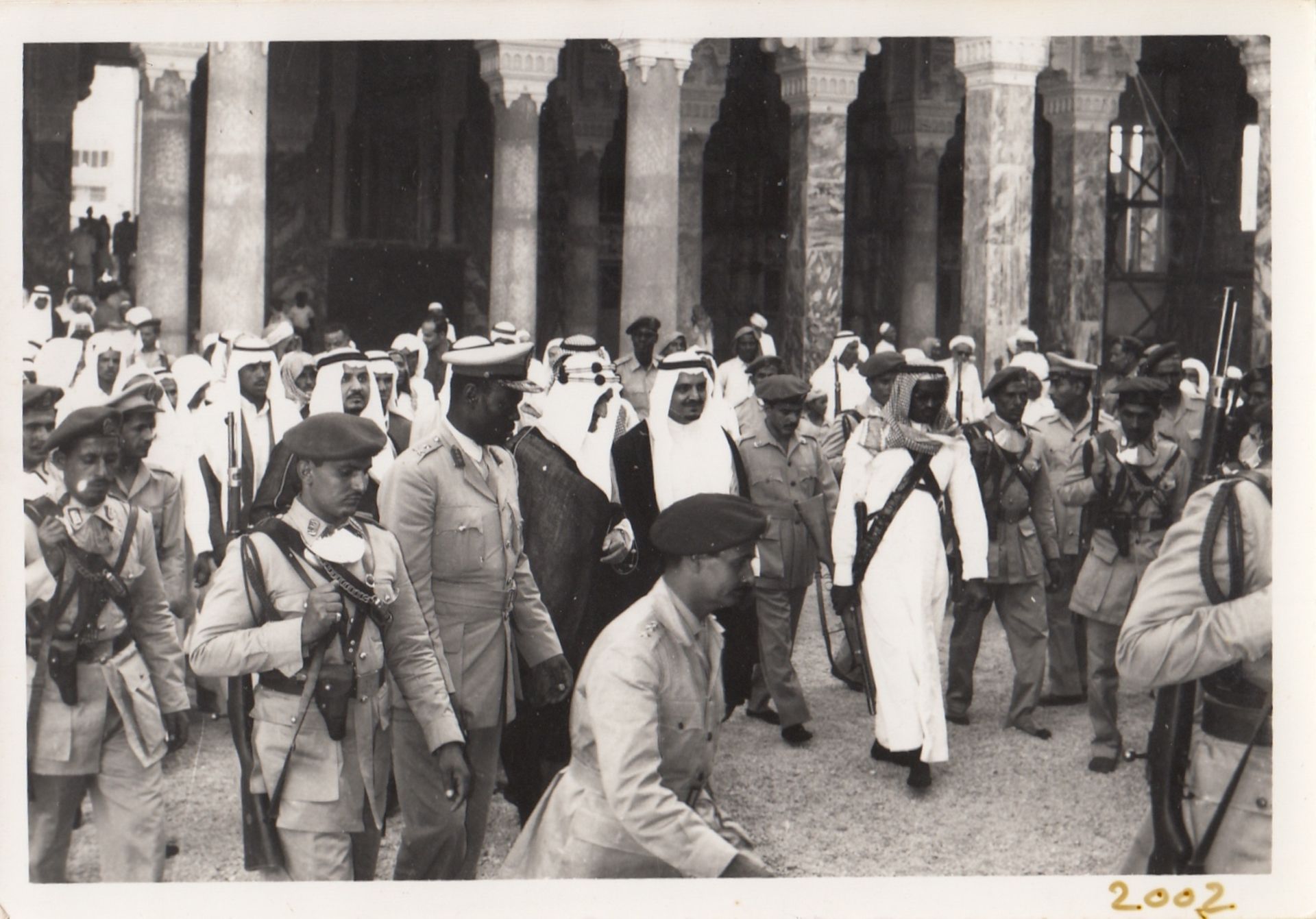 A COLLECTION OF PHOTOGRAPHS OF HIS MAJESTY KING FAISAL BIN ABDUL AZIZ VISITING THE GRAND MOSQUES OF - Image 4 of 24