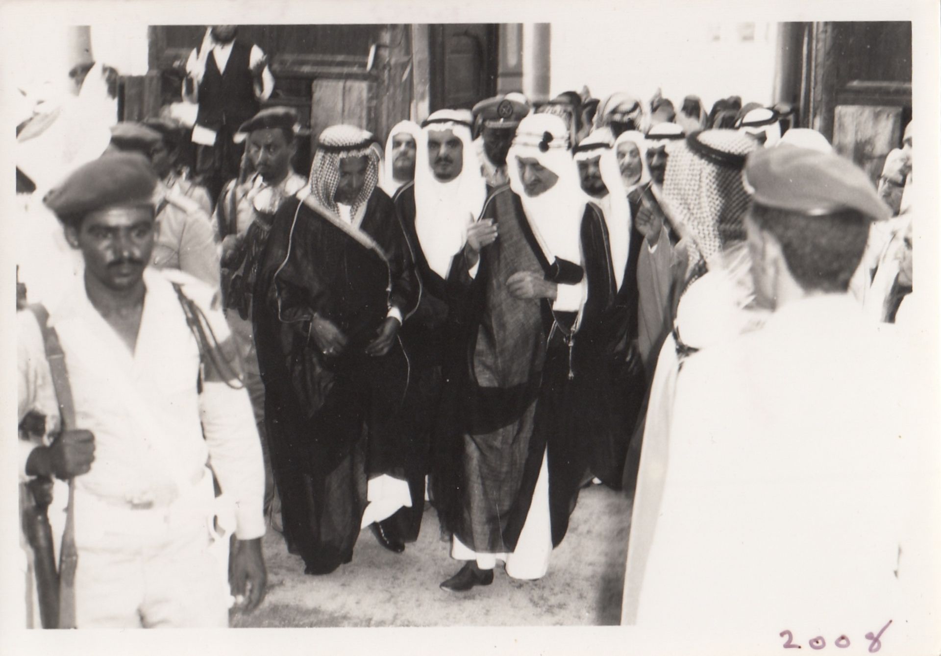 A COLLECTION OF PHOTOGRAPHS OF HIS MAJESTY KING FAISAL BIN ABDUL AZIZ VISITING THE GRAND MOSQUES OF - Image 18 of 24