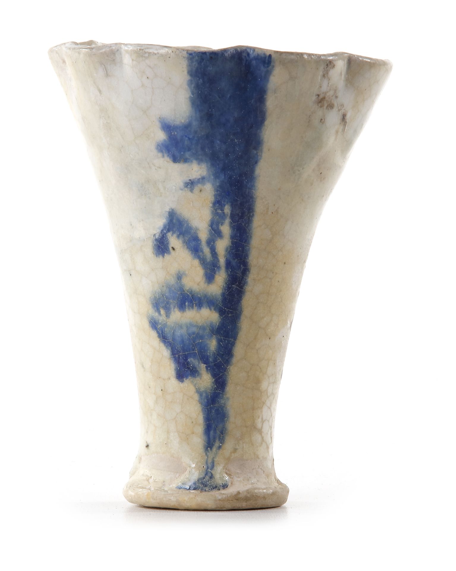 AN ABBASID CALLIGRAPHIC POTTERY CUP, MESOPOTAMIA, 9TH CENTURY - Image 3 of 8