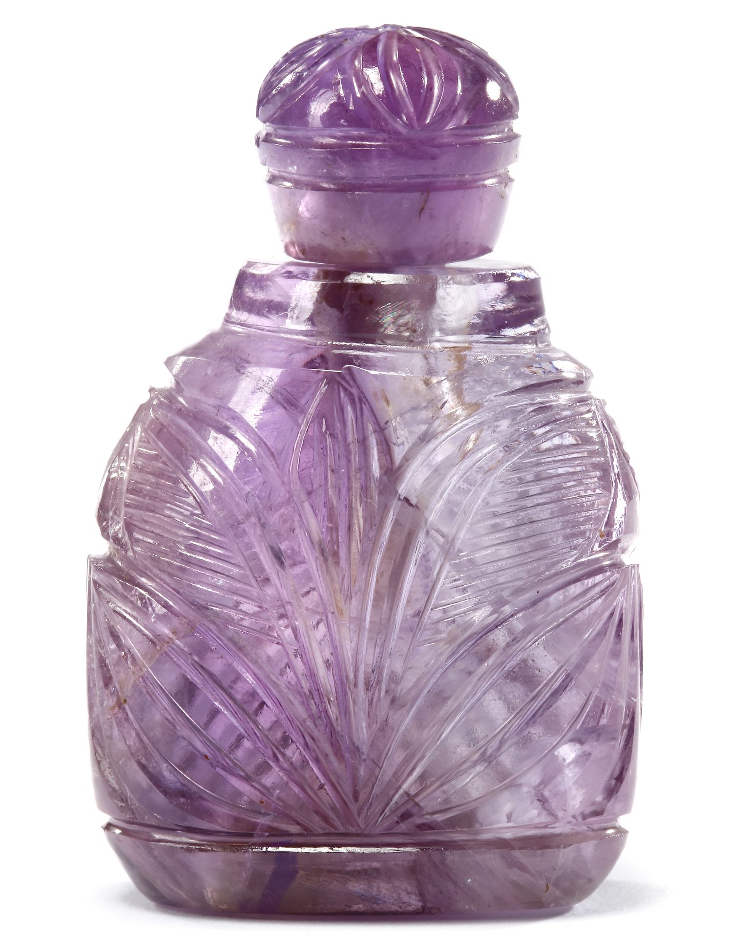 A CARVED AMETHYST FLASK WITH STOPPER, INDIA, LATE 19TH CENTURY - Image 4 of 5