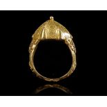 A ISLAMIC GOLD RING, PROBABLY AL ANDALUSIA , 10TH-12TH CENTURY