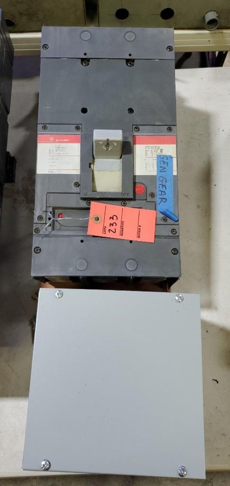 800AMP Circuit Breaker & Junction Box