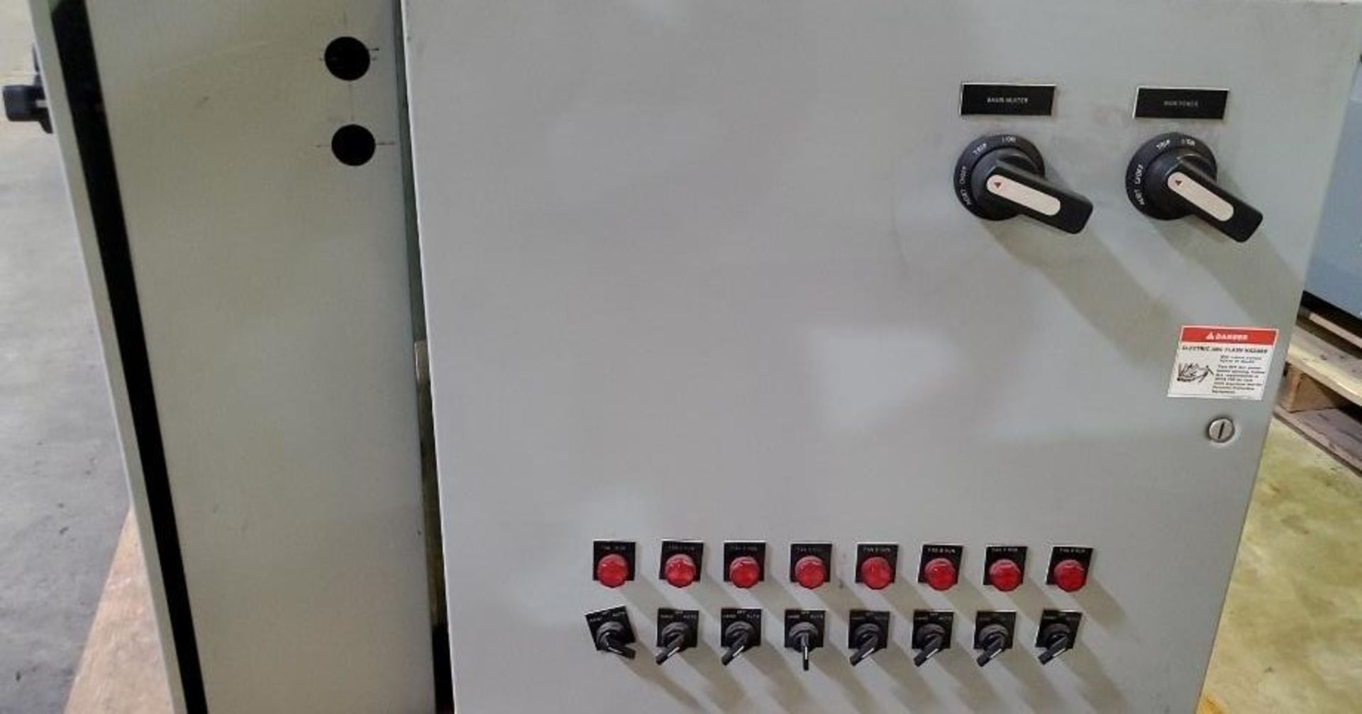 (3) Cutler Hammer 480V Control Panels - Image 4 of 9
