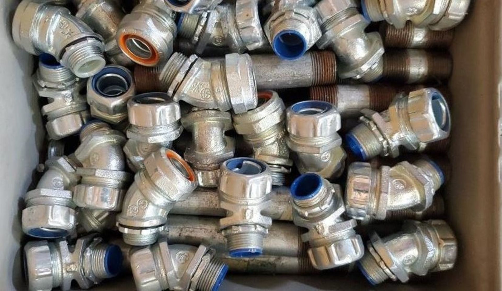 Lot of (4) Trays of Conduit Connectors - Image 3 of 5