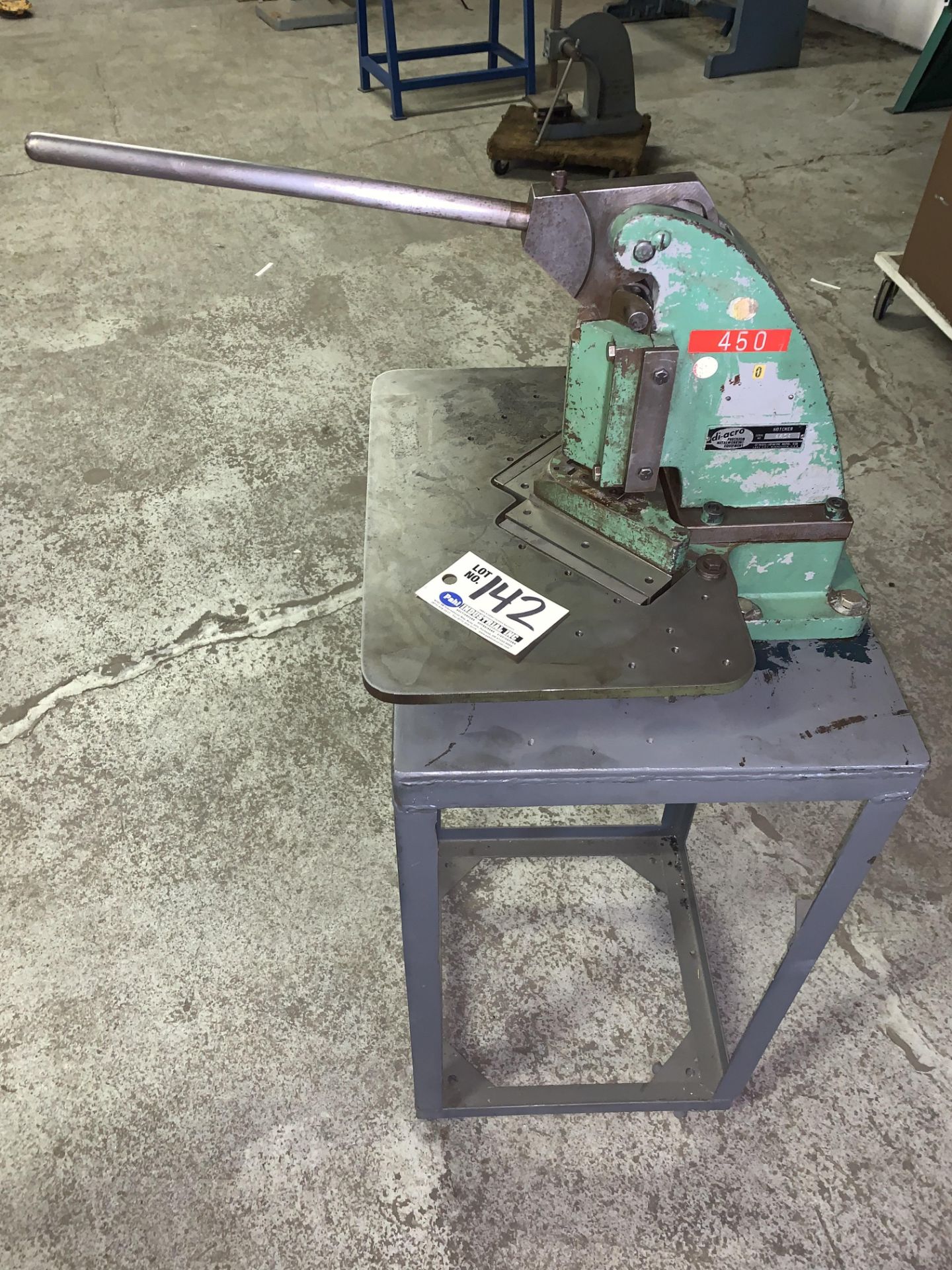 Di-Acro 6"x6" Notcher on rolling stand 16ga