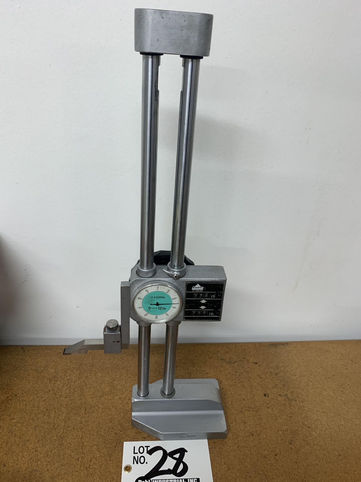 Amtos 12" Height Gauge with Readout