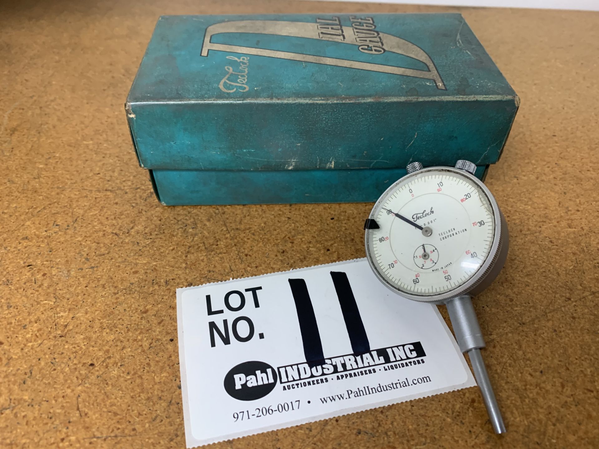 Teclock 0"-1" Precision Dial Indicator