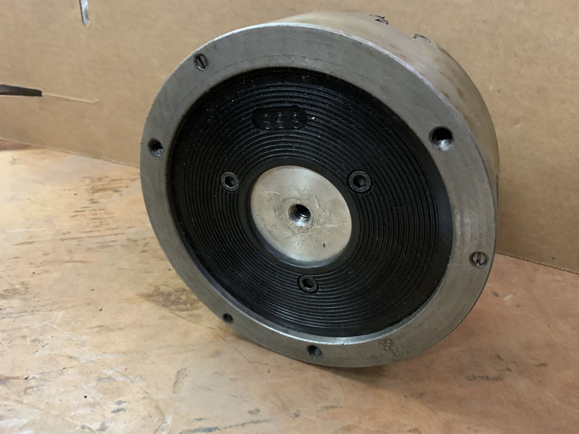 TOS Suitavry 6" 3-Jaw Chuck - Image 3 of 3