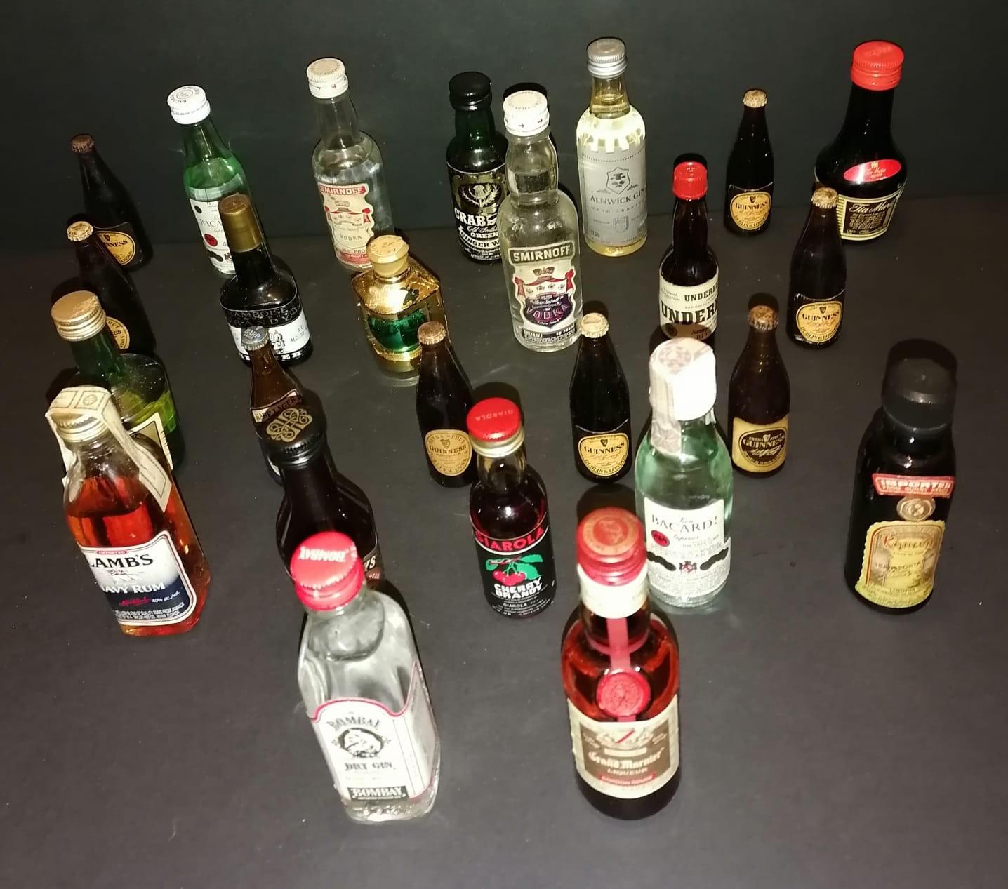 Lot of alcohol miniatures. - Image 2 of 2