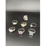 Lot of 7 stunning rings with 925 mark.