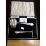 1940s Birmingham Silver Babys Feeding Spoon And Push in Original Fitted Box.