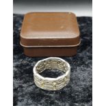 Silver 925 celtic style ring.