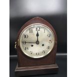 1900s German Ernst Munck Gotha clock with key and pendulum.