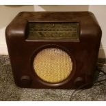 Vintage 1950s 60s Bush valve radio. In working order.