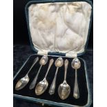 Set of 6 silver Hall marked sheffield spoons makers James Deakin & Sons (John & William F Deakin) in