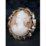 9ct gold cameo brooch.