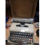 Lettera typewriter with case.
