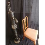 Large garden 1900s cast iron water pump.