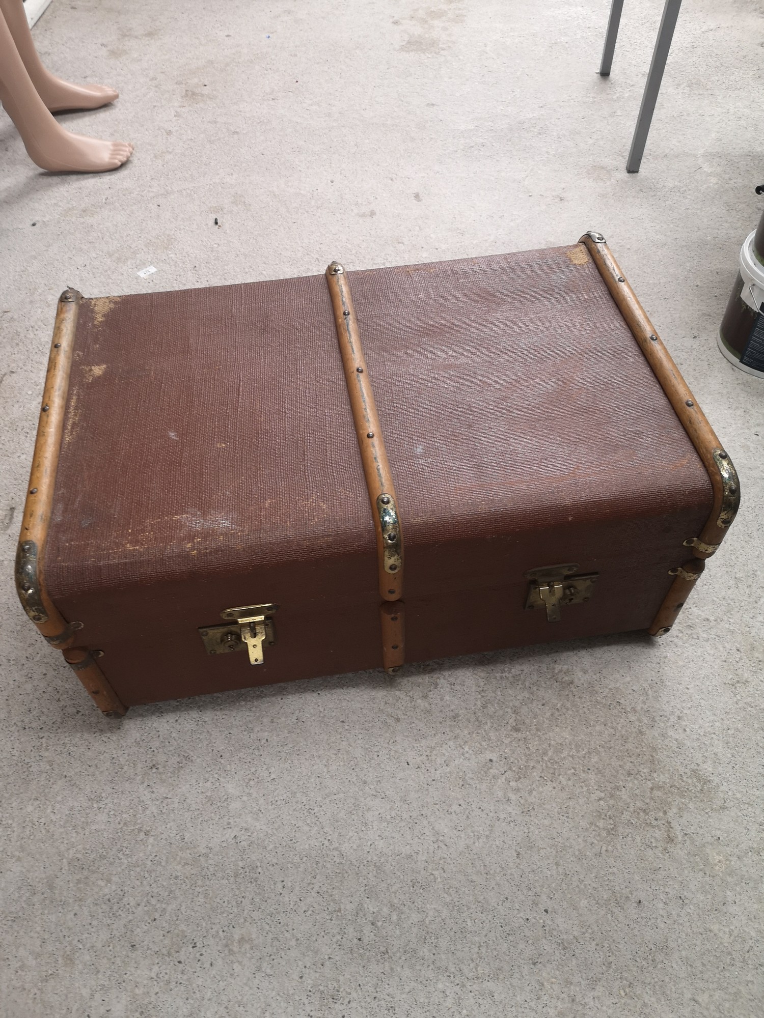 Antique 1900s wooden bounded trunk with fitted interior. - Image 2 of 2