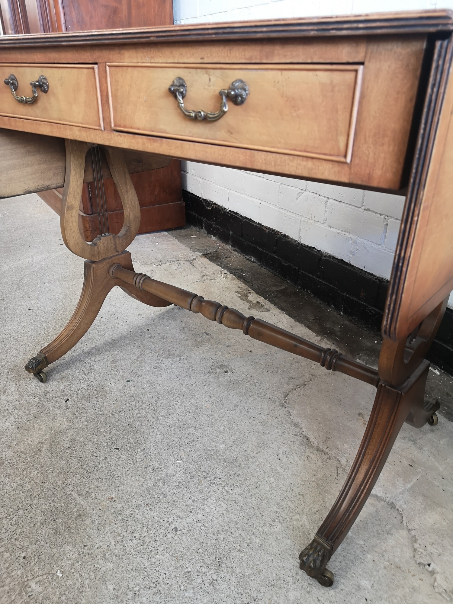 Reproduction drop leaf liar end table with 2 drawers. 5ft extended out with leafs in length. - Image 5 of 7