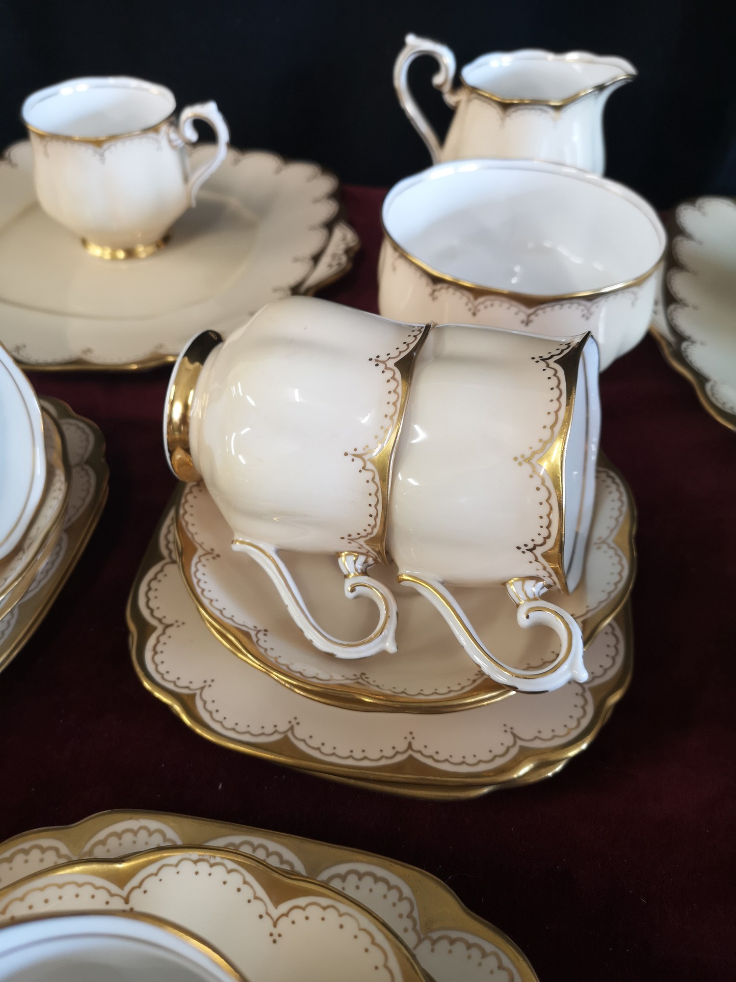 Large 1900s Royal Albert gilt tea set, set in cream back ground. - Image 7 of 10