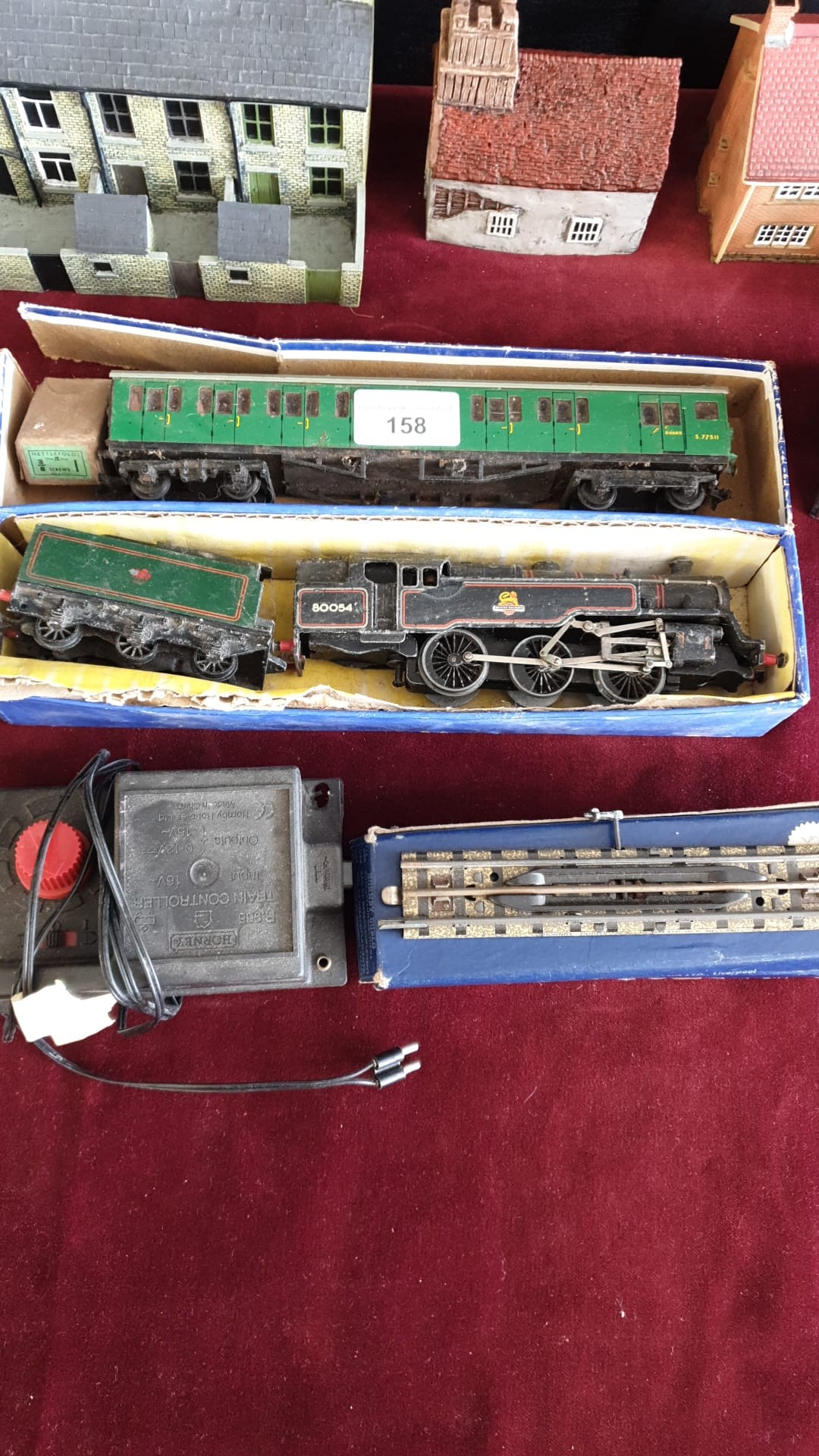 Selection of train oo gauge items includes loco and tender together with carriage and buildings etc. - Image 2 of 4