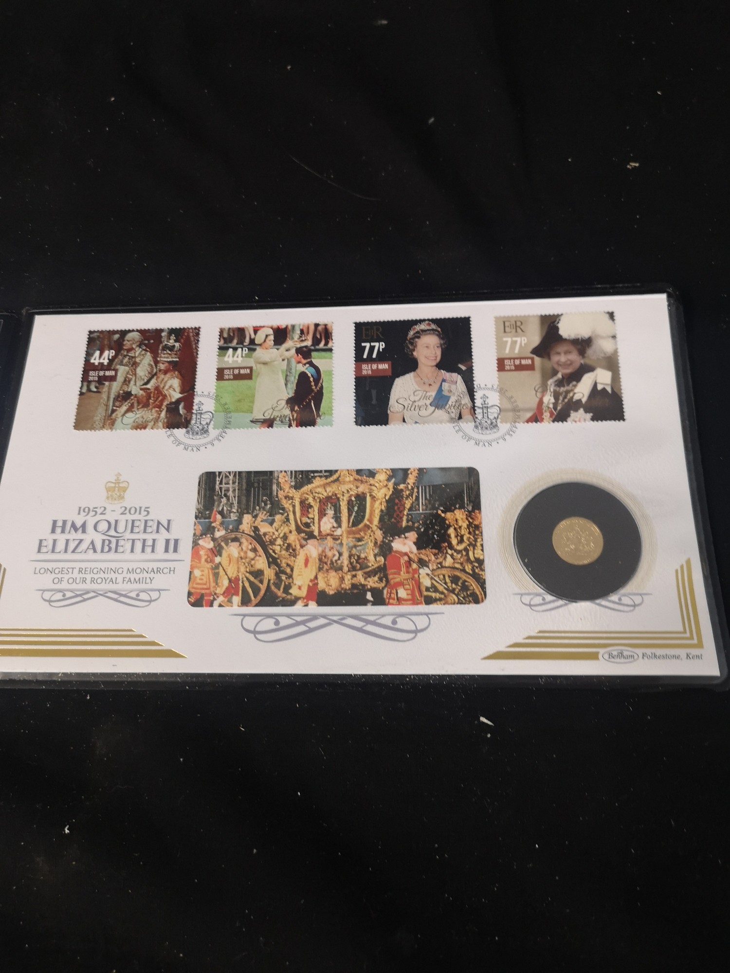 The Queen Elizabeth II longest reigning monarch solid gold coin 1st day cover. - Image 2 of 3