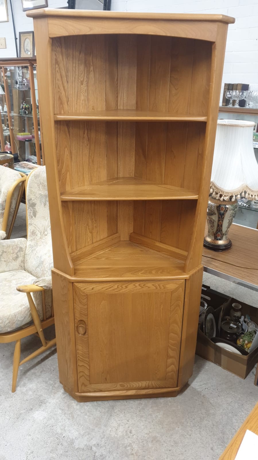 Ercol Blonde Wood corner cabinet. - Image 2 of 4