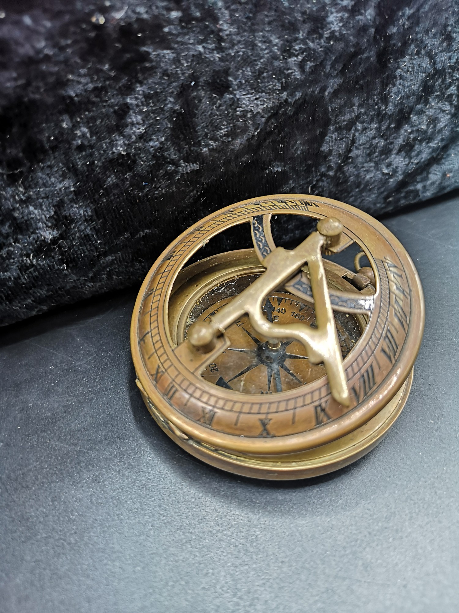 F Barker and sons London ornate compass dated 1904. - Image 5 of 5