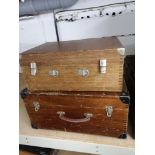 2 vintage wooden cases.