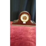 1900s mantle clock with pendulum.