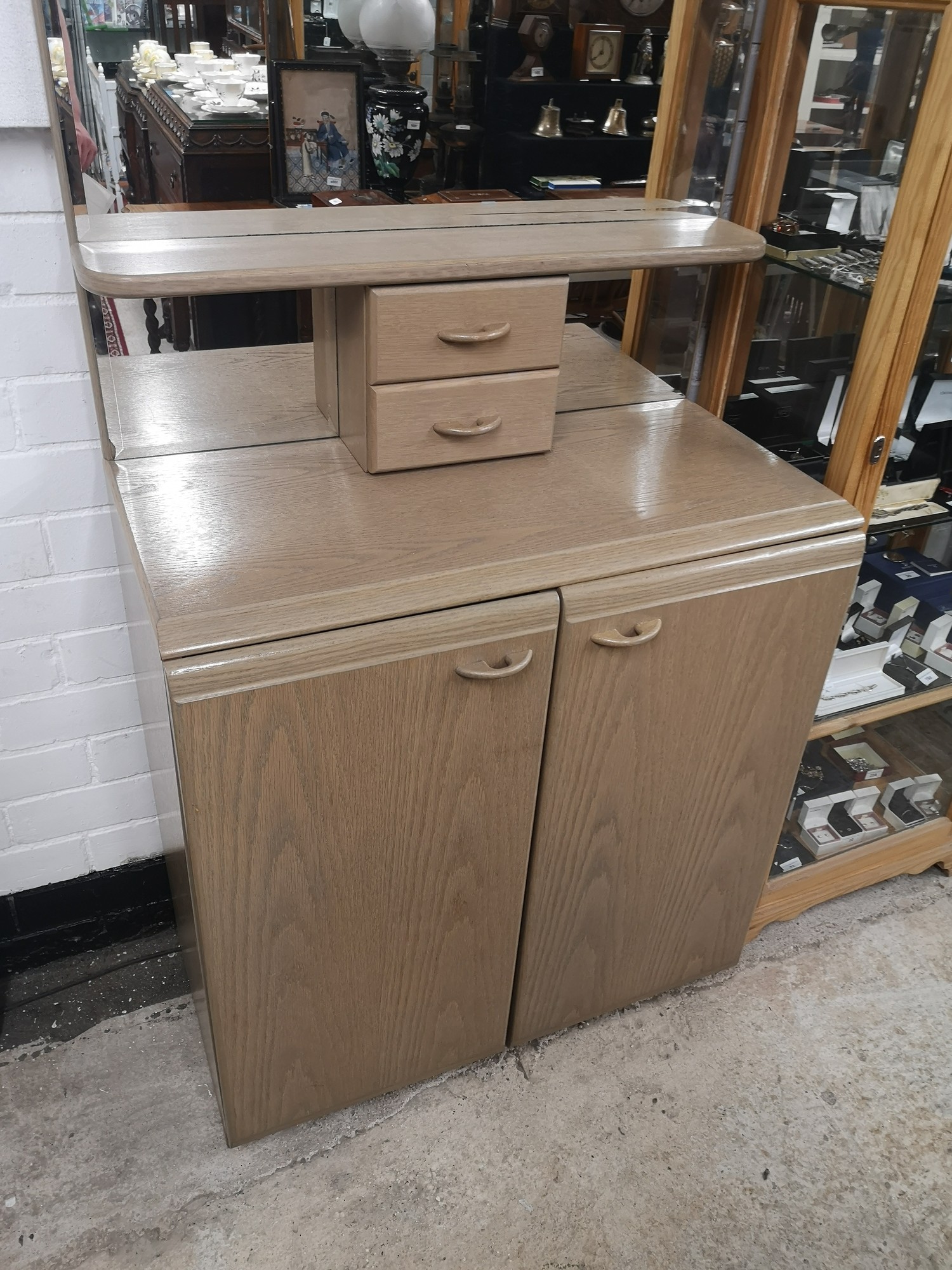 Art deco mirrored back dresser with cabinet base. - Image 2 of 3