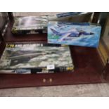 2 Boxed plane kit models .