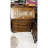 Old charm oak bureau .