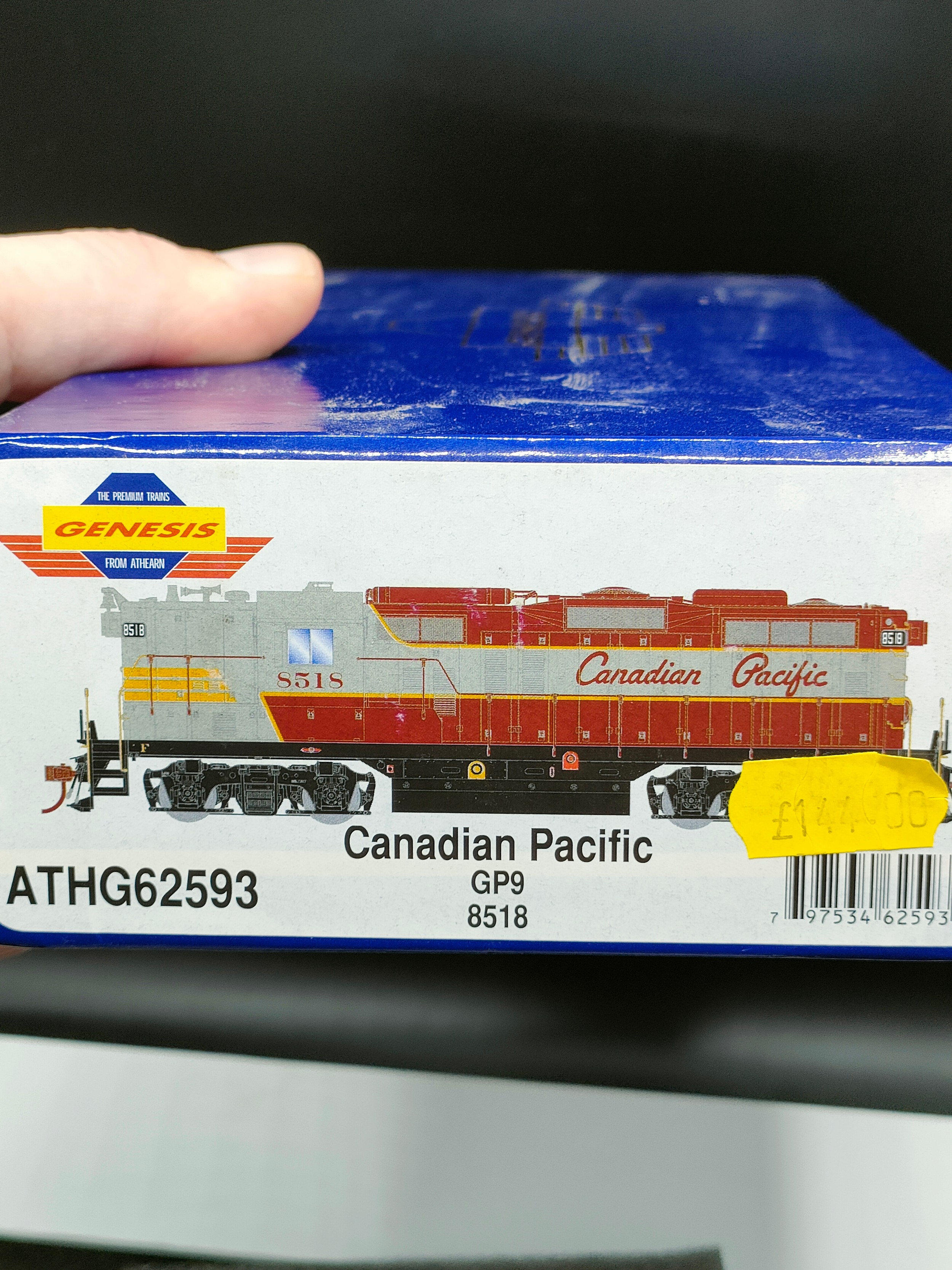 Boxed Canadian pacific 8518 train model . - Image 4 of 4