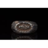 ROMAN SILVER RING WITH CLASPED HANDS PATTERN