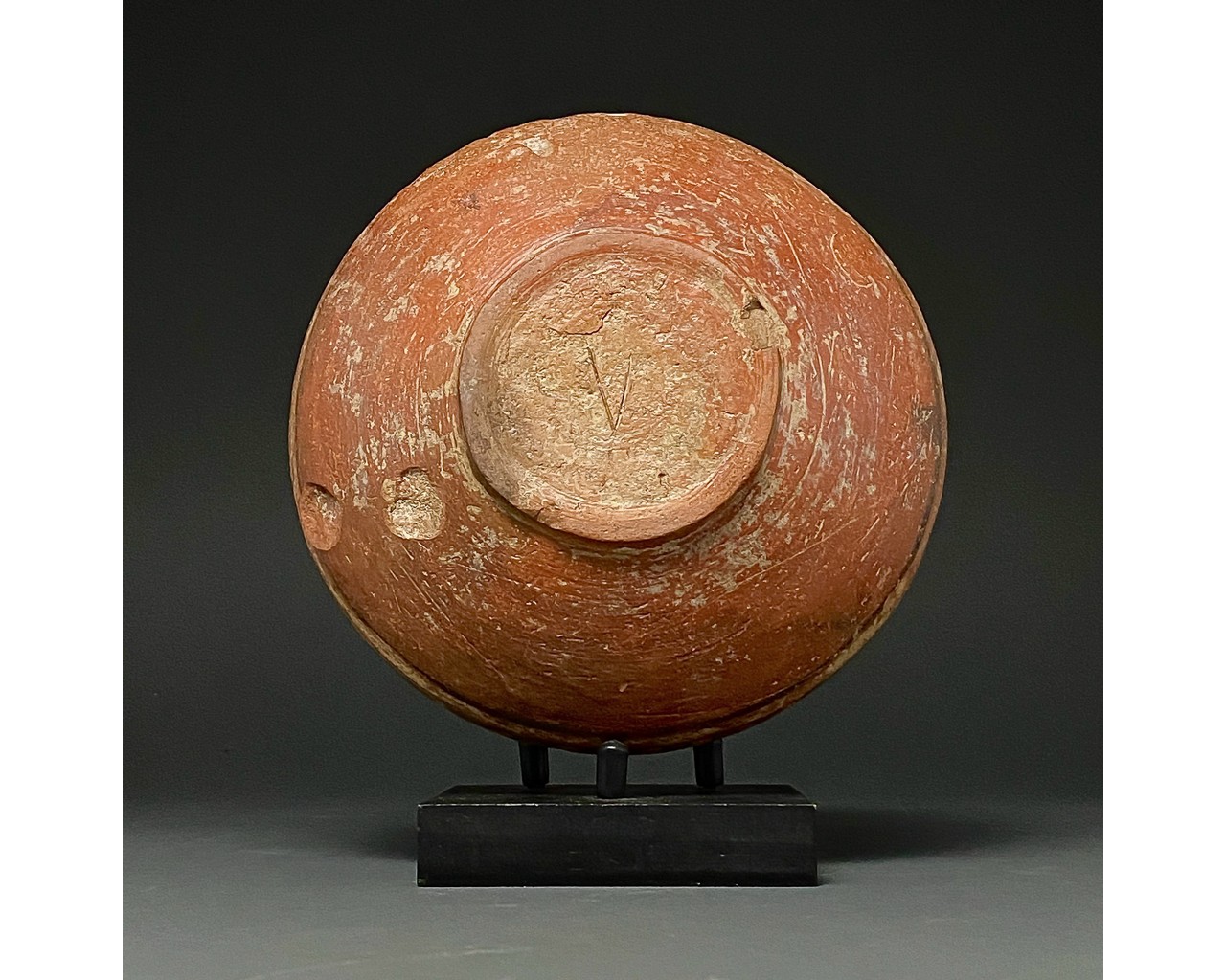INDUS VALLEY PAINTED POTTERY VESSEL - Image 3 of 5