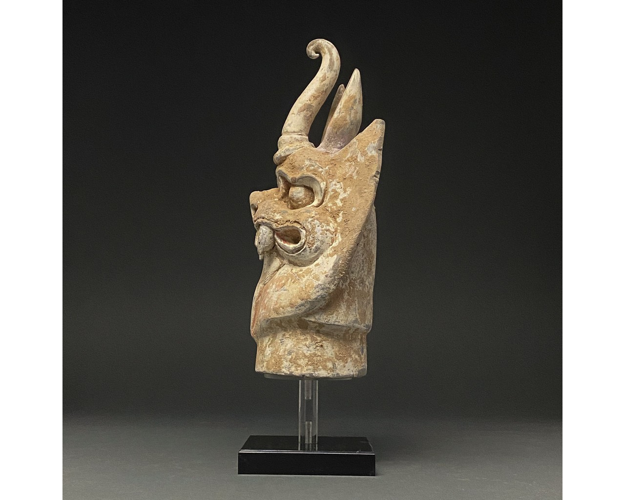 CHINA, TANG DYANSTY POTTERY DRAGON HEAD ON STAND - Image 3 of 9