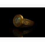 GOLD BYZANTINE RING WITH GLASS COBOCHON - XRF TESTED