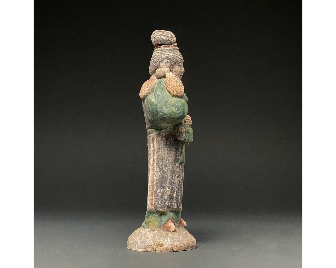 CHINA, MING DYNASTY GLAZED POTTERY LADY - Image 4 of 6