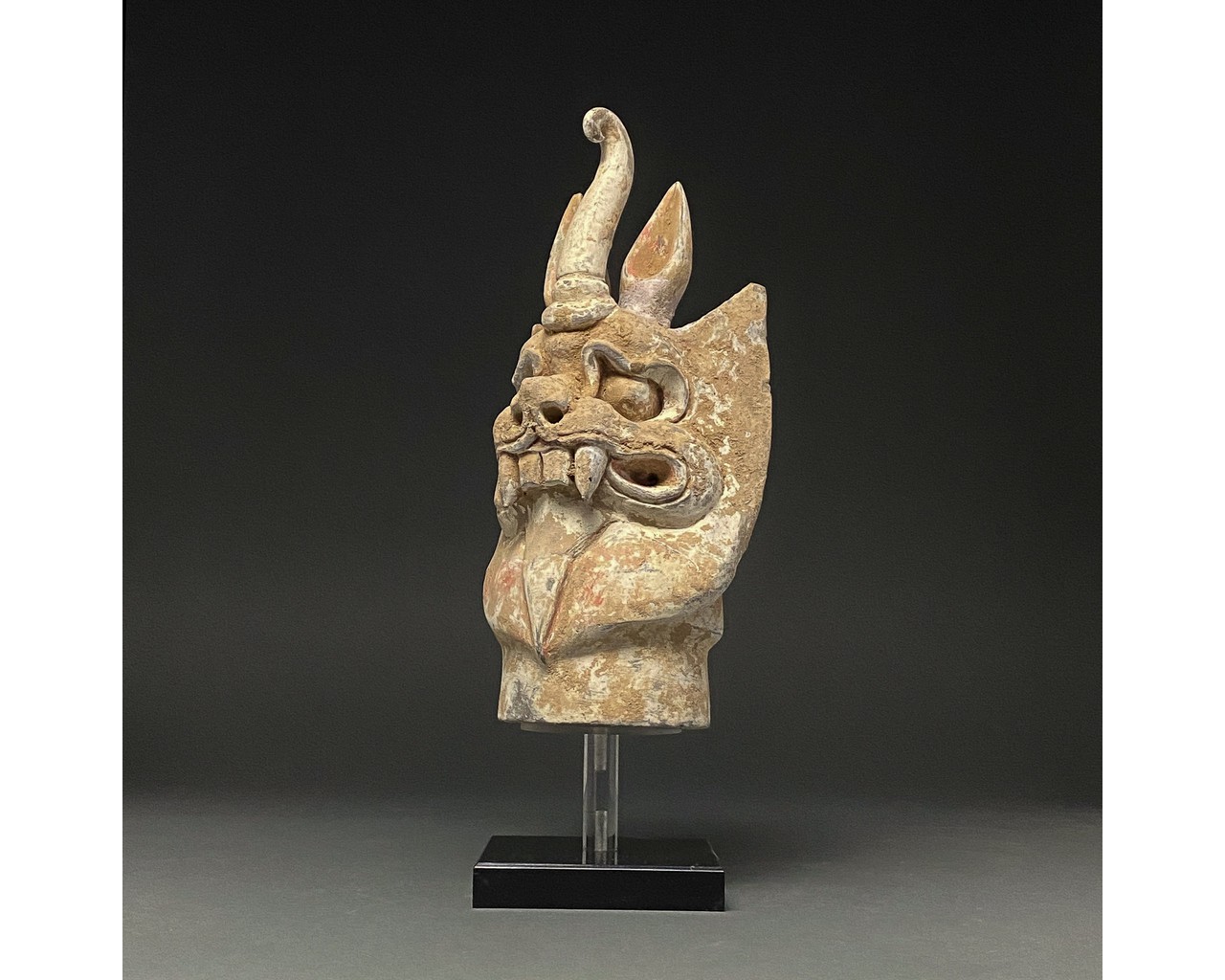 CHINA, TANG DYANSTY POTTERY DRAGON HEAD ON STAND - Image 2 of 9