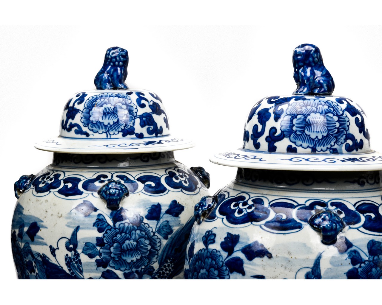 PAIR OF CHINESE BLUE AND WHITE PORCELAIN JARS - Bild 7 aus 9