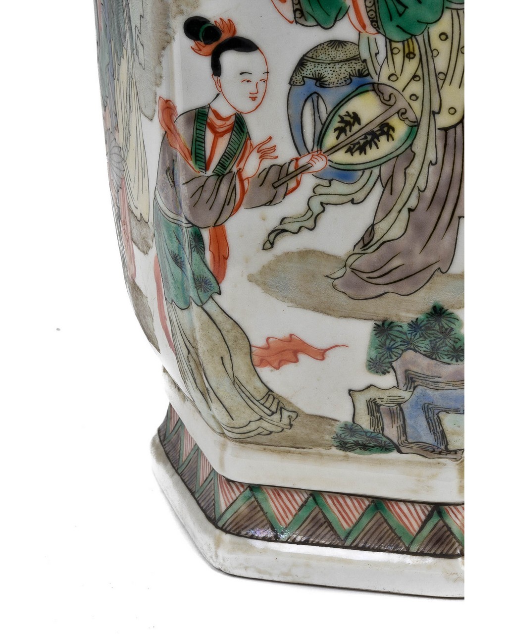 CHINESE FAMILE VERTE PORCELAIN VASE - Image 10 of 10