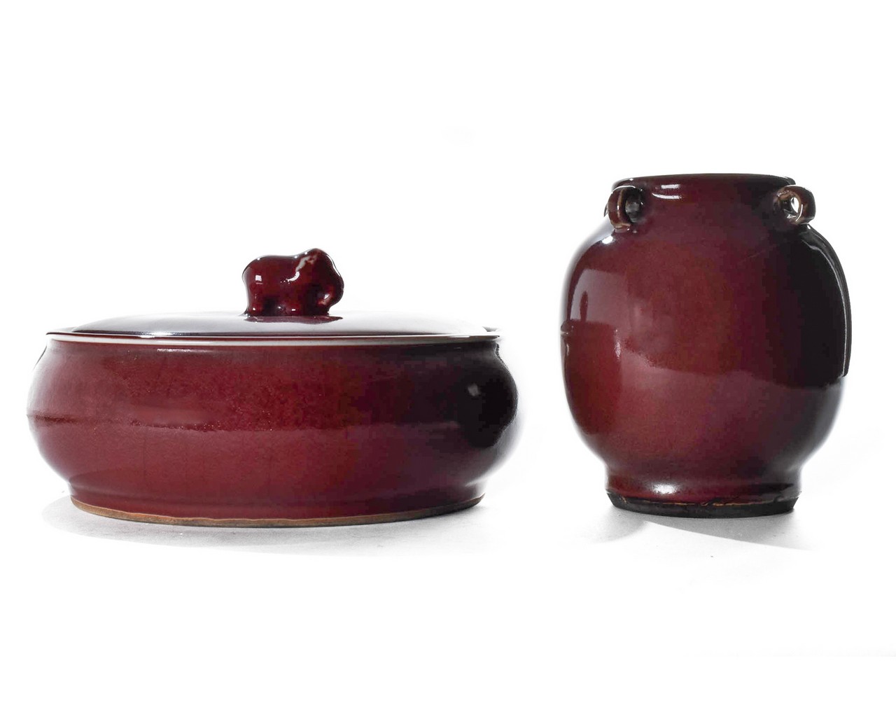 PAIR OF CHINESE IRON RED PORCELAIN VESSELS