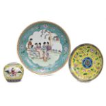COLLECTION OF THREE CHINESE PORCELAIN PLATES AND JAR