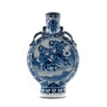 BEAUTIFUL CHINESE BLUE AND WHITE PORCELAIN MOON FLASK